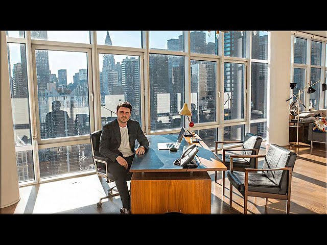 This is how I went from broke to $65 million by age 26 from my laptop.