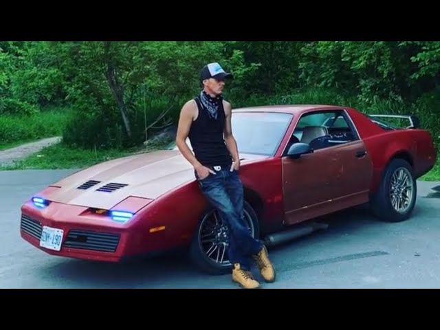Pontiac Firebird Tribute (MrJohn613 BirdBox 2020)