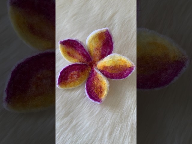 NEEDLE FELTING FLOWER Tutorial Plumeria