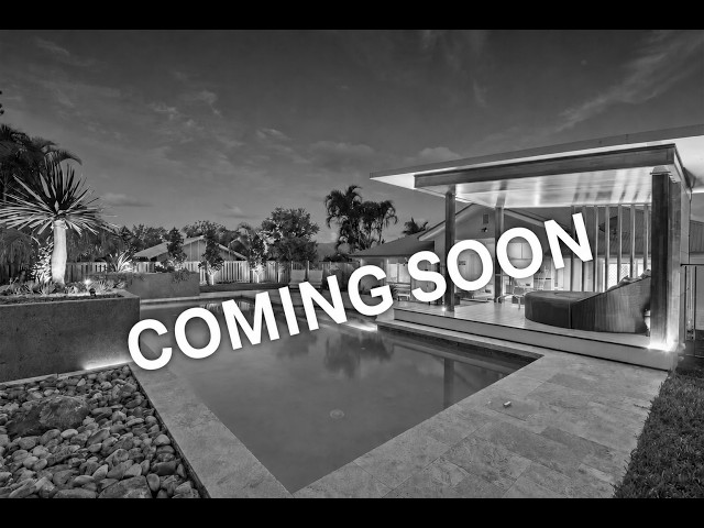 #walkthroughvideo #renovated #pool #goldcoast #qldrealestate #forsale #australia 