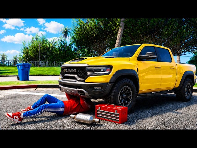 STEALING PEOPLES CATALYTIC CONVERTERS IN GTA 5 RP!