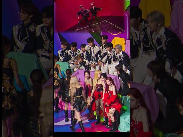 재입장하는 아이브 IVE와 인사하는 에스파 aespa,제로베이스원 zerobaseone Reaction 아이브@231202 2023 mma 멜론뮤직어워드 직캠