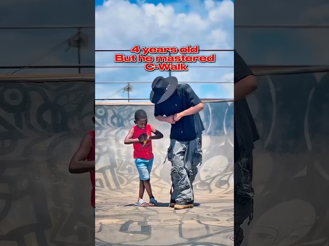 Le enseñé al niño a caminar como el legendario Snoop Dogg, tutorial de dos pasos #captboby #dance