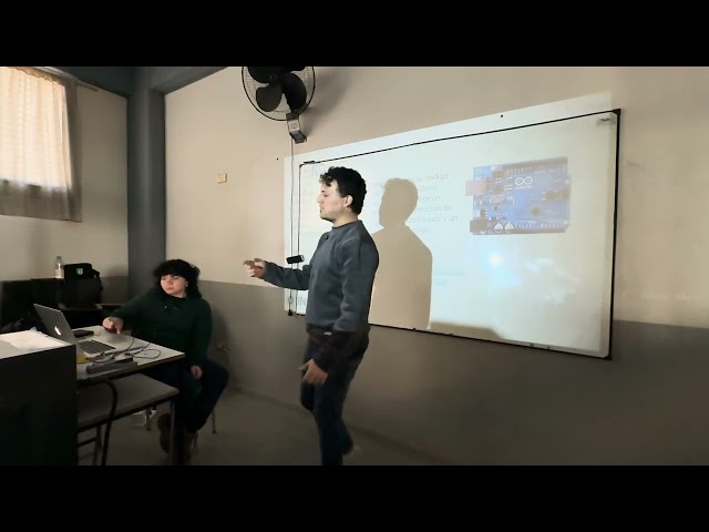 Arduino // Parte 1/2 - Clase Viernes 4 de Septiembre de 2026