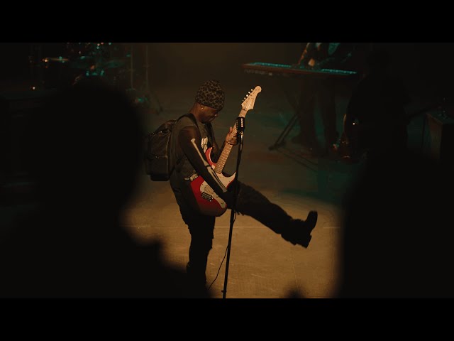 Stepz - Rock (Official Music Video)