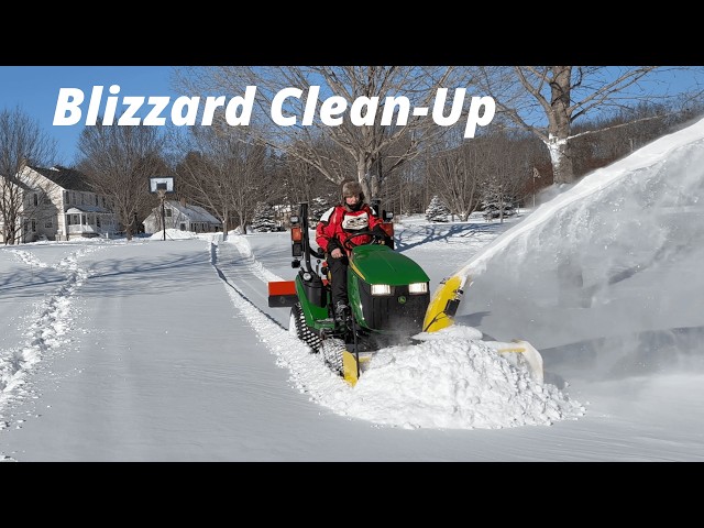 John Deere Snowblower - 1025r - vs Blizzard
