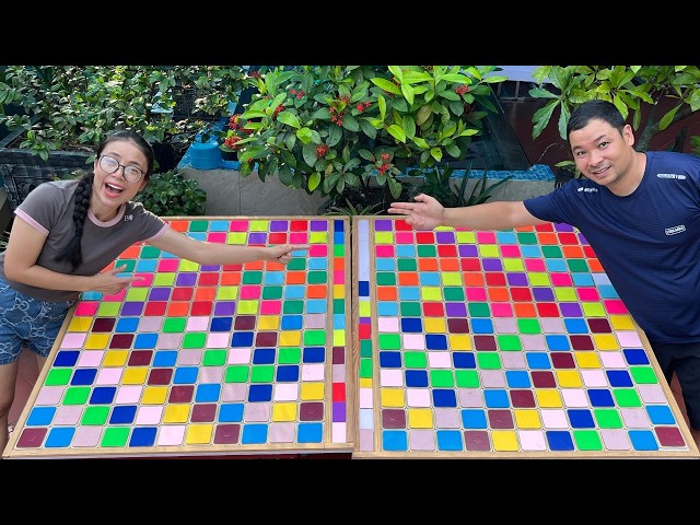 Puzzle sorting ball game challenging 2 player on multiple game boards