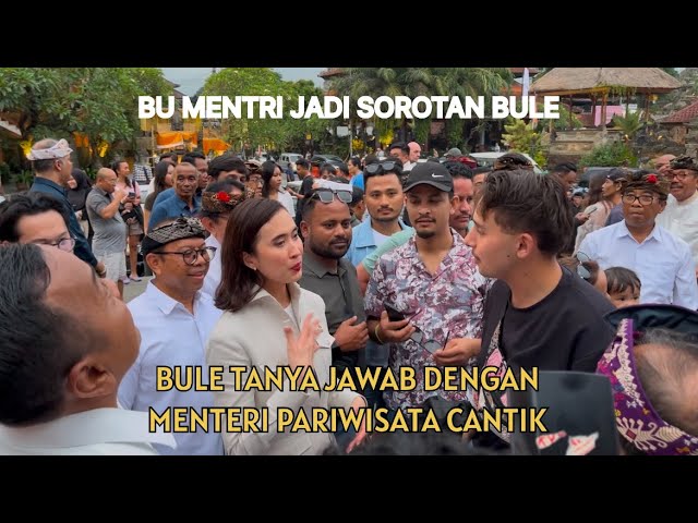 HEBOH ! MENTERI PARIWISATA RI DI SERBU BULE UNTUK SALAMAN SAAT  BERKUNJUNG DI UBUD