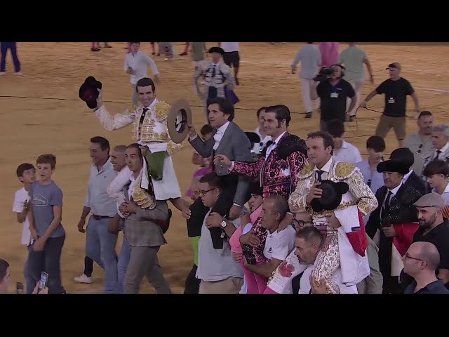 CORRIDA de TOROS desde Don Benito (Badajoz).  Día de Extremadura, lunes 8 de Septiembre de 2025