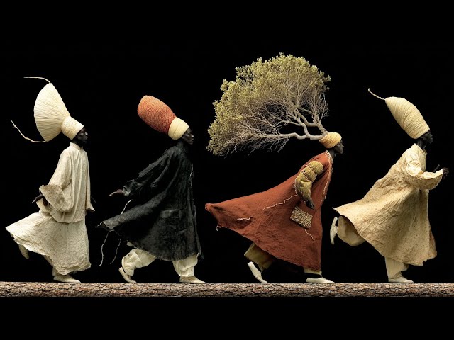 Surreal AI Dance Video - Saffron and Smoke - Kelly Boesch | 4K
