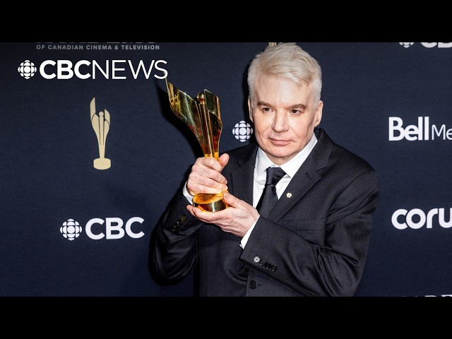 Mike Myers says he'd 'be nothing without' Canada in tearful Canadian Screen Awards speech