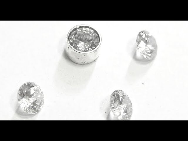 Bezel Setting for a Zircon