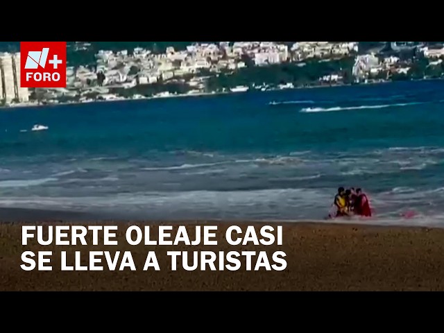 Swell Causes Rescue of Two Tourists at El Morro Beach, Acapulco, Guerrero