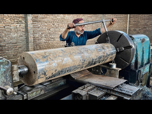 Turning a Massive Steel Shaft on an Old Giant Lathe #machine