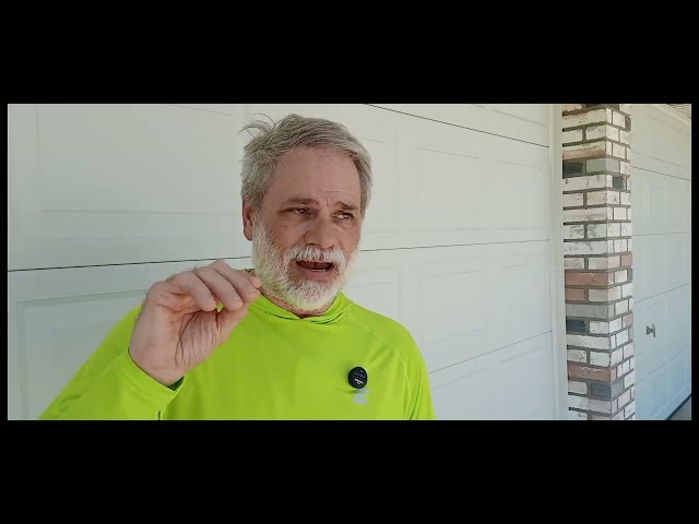 The Comment Below!: Grow Your YouTube Channel - Ray Hayden, J.D.