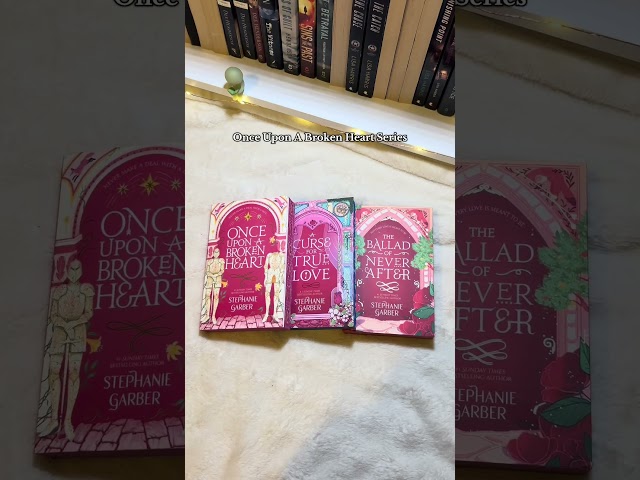 6 book series you need to read this year📚 #books #booktok #booksbooksbooks #readers #reading