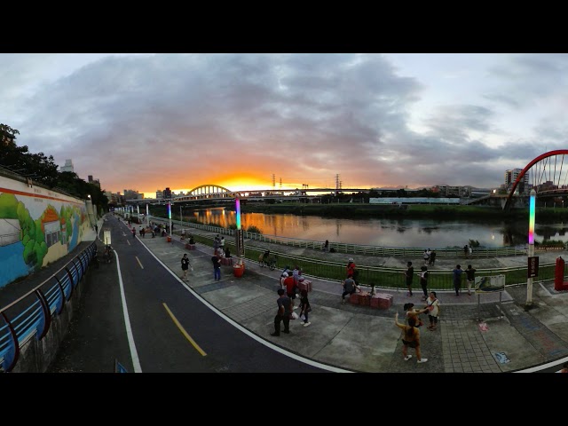 #RogyVideo 彩虹橋夕陽夜景 #Rogy #Rogy360 #dpRogy #dpsmart #madeintaiwan #達標 #達標智源 #彩虹橋