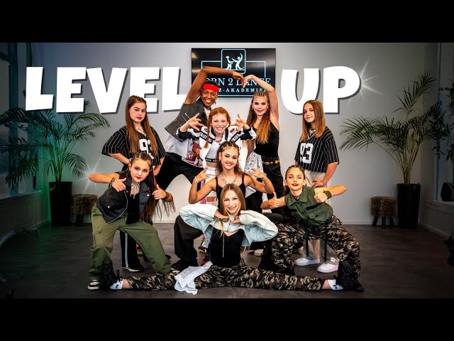 B2D Level Up Dance