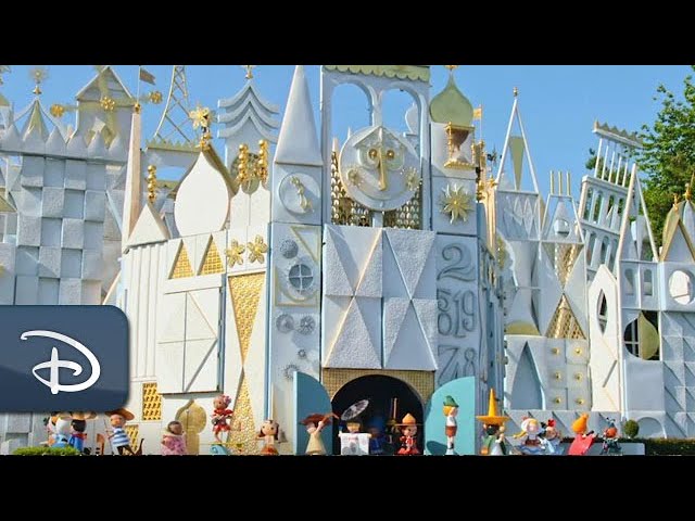 Set Sail On “it’s a small world” Virtual Boat Ride #DisneyMagicMoments