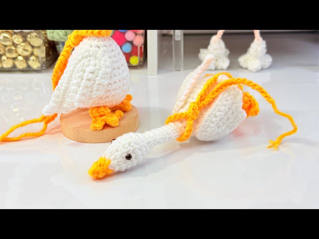 How to Crochet an Adorable Little Goose 🪿💕 | Easy Tutorial