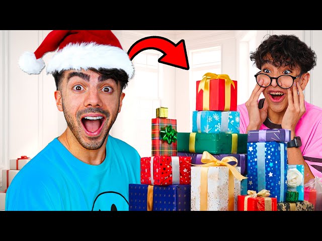 OPENING CHRISTMAS PRESENTS WITH MY NEIGHBORS!