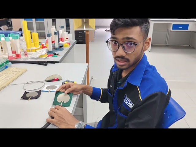 DESIGN AND DEVELOPMENT OF A FLEXIBLE TEXTILE-BASED ANTENNA FOR WAREABLE 5G COMMUNICATION SYSTEM