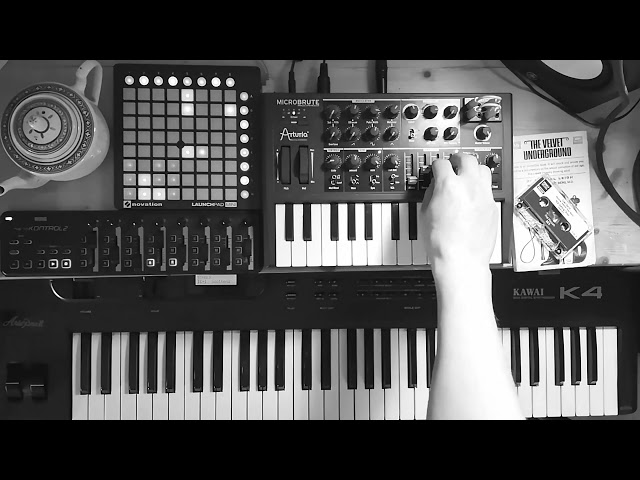 Ableton improvisation no. 4 (Launchpad(95), Microbrute and Kawai K4 jam)
