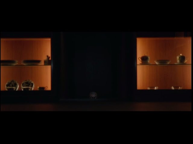 Parasite - Kid seeing the ghost scene