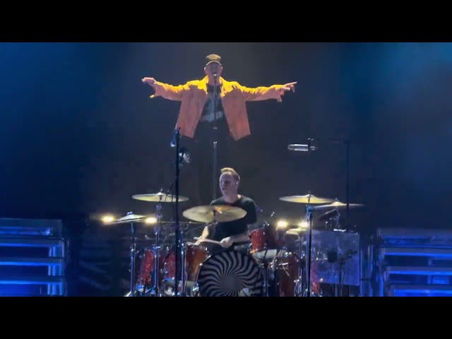 OneRepublic - Born + Feel Again - live in Amsterdam - September 28, 2025