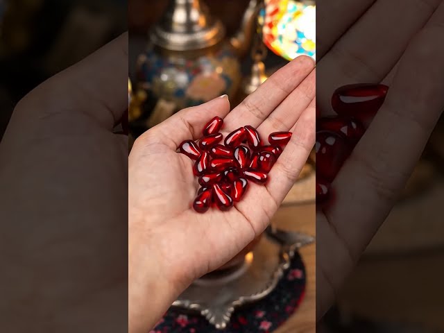 DIY Pomegranate Candle Crafting