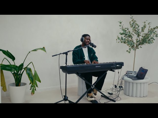 Let Your Living Water Flow Over My Soul (Worship Medley) - CalledOut Music