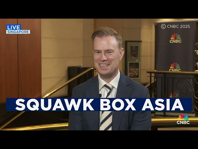 Brookfield's Co-President of Infrastructure Stewart Upson talks AI with Squawk Box Asia