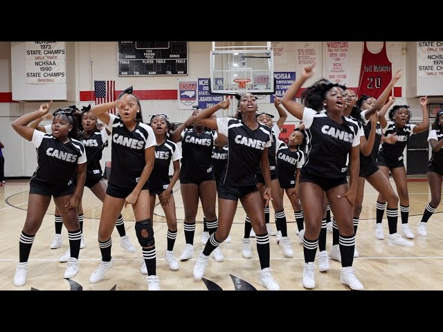 Cheerleader Showdown Turns EPIC: You Won't Believe What Happens Next!