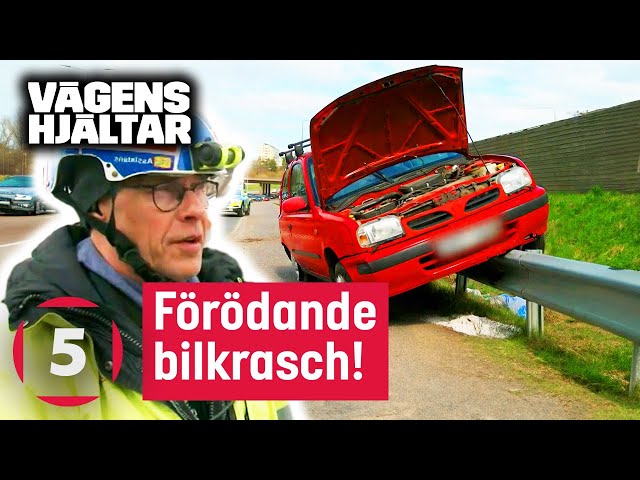 Förödande bilolycka där bil har kraschat utanför motorvägen | Vägens hjältar | Kanal 5 Sverige
