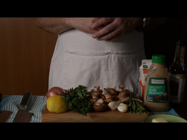 ASMR Cooking Steak Diane - Midcentury Classic