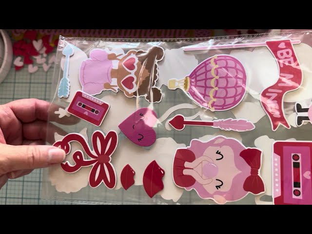 Lets take a look at the new Paper collections from #scrapdivadesigns