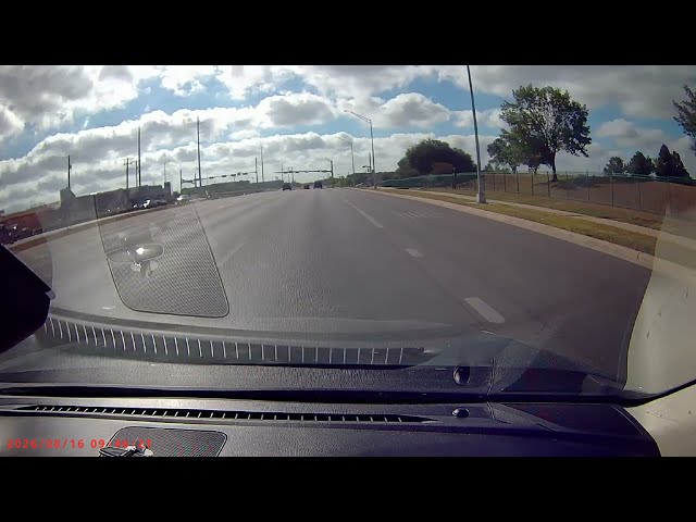 Proj: Traffic Light Assistant [YOLOv8 + OpenCV] - Traffic Light Color detection test video Part5