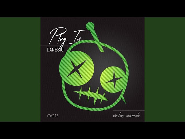 Plug In (Original Mix)