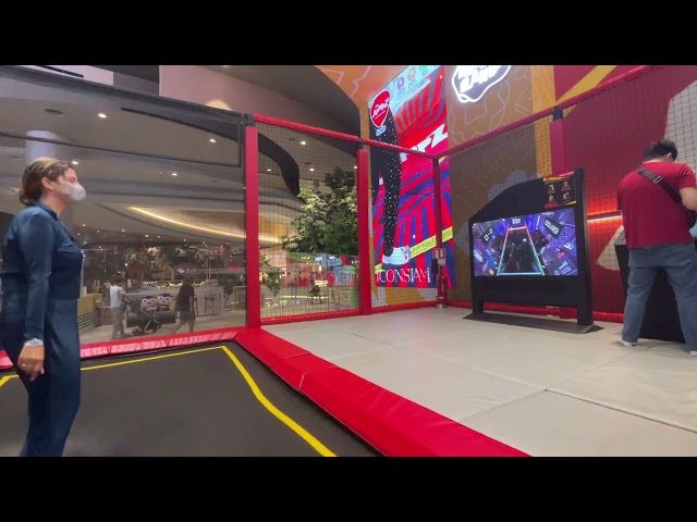 Hilarious trampoline Viral Nintendo Switch game in Bangkok|Smart Sensor Technology Games in Thailand