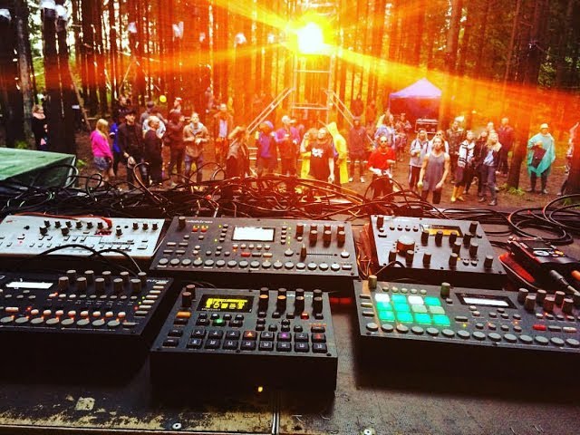 Dataline Live @ Supynes 2017