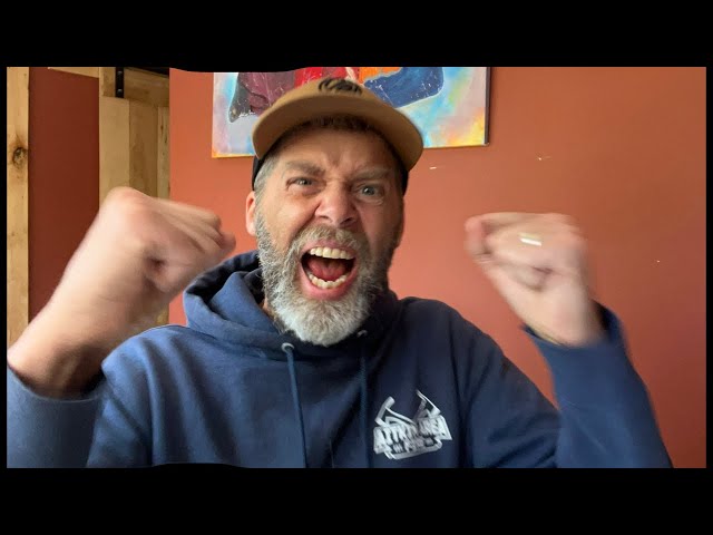 HELL YEAH!!!! Elias is LOSING HIS SH*T!!!!