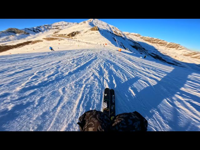 UNREAL!! Freeride Skiing in MAYRHOFEN - Absolute Carnage & Massive Booters