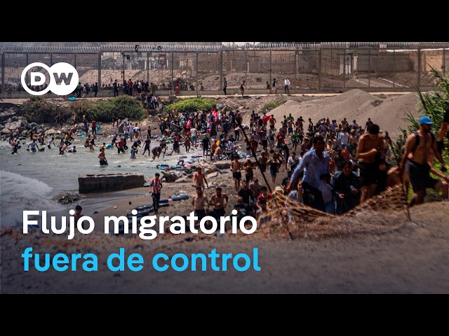 Hundreds of migrants cross irregularly from Morocco to Spain