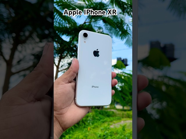 iPhone xr in 2025? #apple #iphonexr #trending #smartphone #review #shorts #techshorts