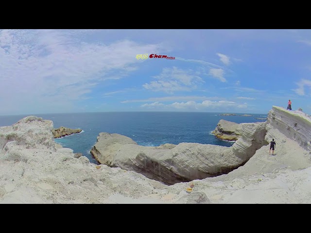 【平凡Cham】360 VR 全景 花蓮縣豐濱鄉石梯坪 長達一公里的奇岩怪石及珊瑚礁