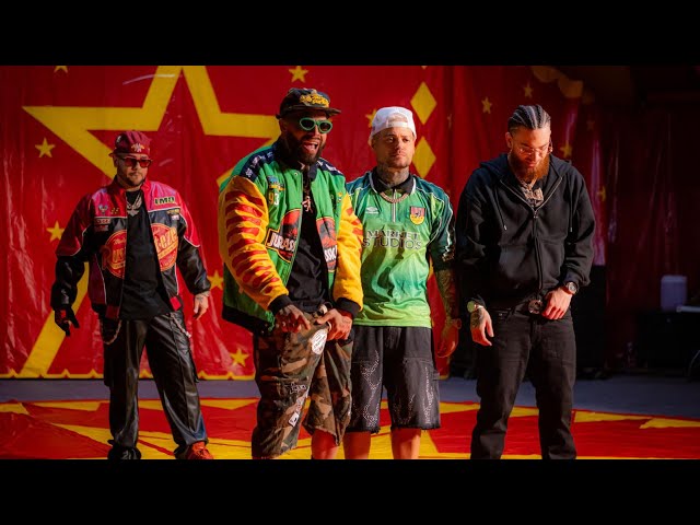 Doble El Elegido, Hades66, Izaak, La Momia - Holiday (Official Video)