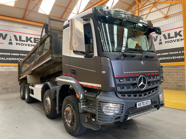 New In Stocklist For Sale: MERCEDES AROCS 3240 8X4 *EURO 6* STEEL TIPPER – 2020 – HX70 XCV