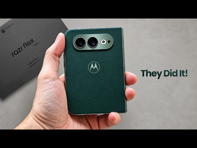 Motorola Razr Flex -  Is This The Z Fold 8 Samsung Should Have Made?