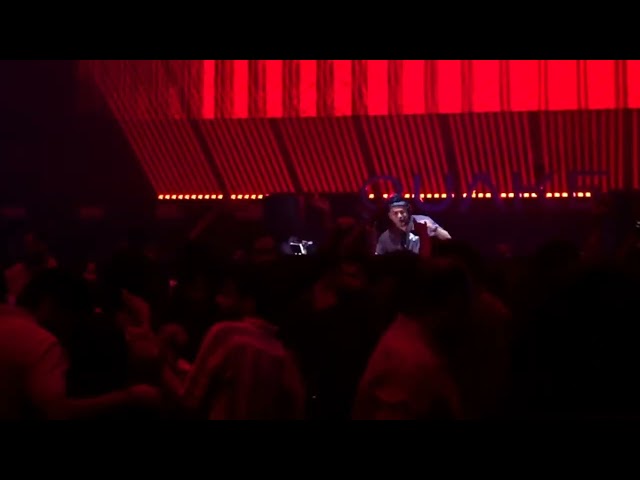 Vaari Java x The Feeling / Flipsyd 