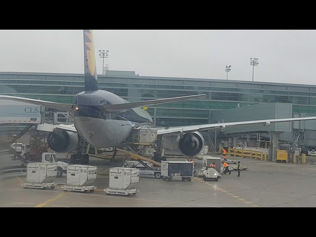 Air Transat - Club Class Review